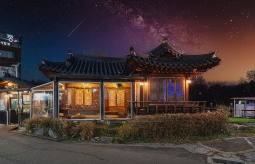 한옥반점이 분당 회식장소 단체 예약에 적합한 공간 구조